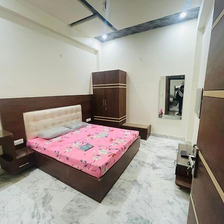 Hotel Divine Agra  Eksteriør billede