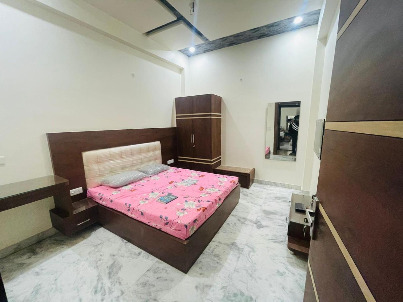 Hotel Divine Agra  Eksteriør billede